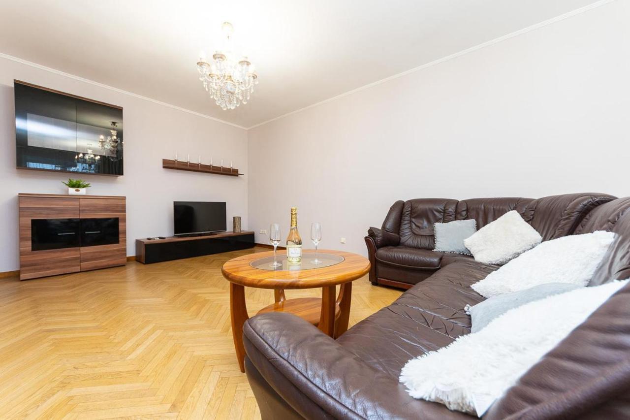 Spacious Apartments In The Center Of Obolon 2 Bedrooms Kijów Zewnętrze zdjęcie
